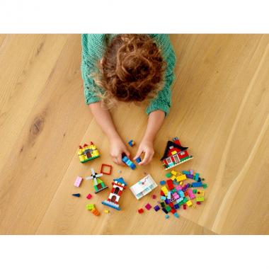 LEGO Конструктор Classic Кубики та будинки 11008