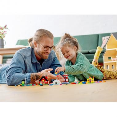 LEGO Конструктор Classic Кубики та будинки 11008