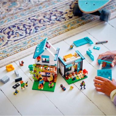 LEGO Creator Cozy House