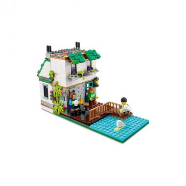 LEGO Creator Cozy House
