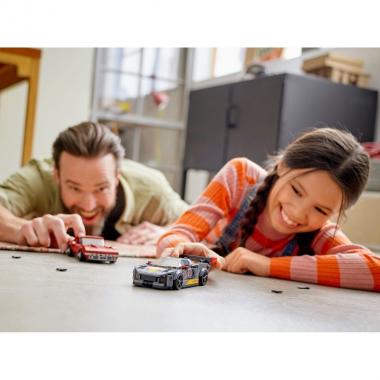LEGO Конструктор Speed Champions Chevrolet Corvette C8.R Race Car and 1968 Chevrolet Corvette 76903