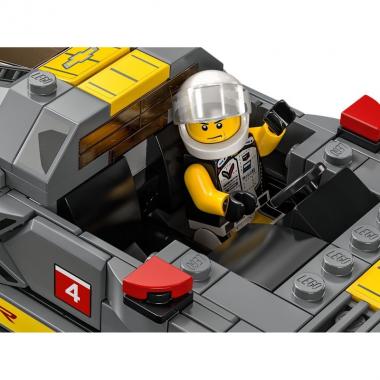 LEGO Конструктор Speed Champions Chevrolet Corvette C8.R Race Car and 1968 Chevrolet Corvette 76903
