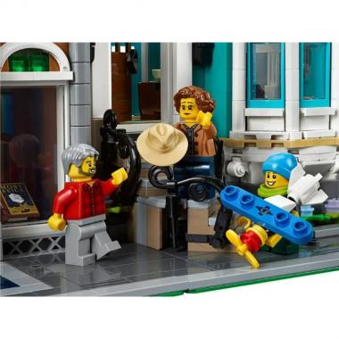 LEGO Конструктор Creator Книжный магазин 10270