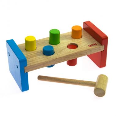 goki Shape sorter Hammer and bench