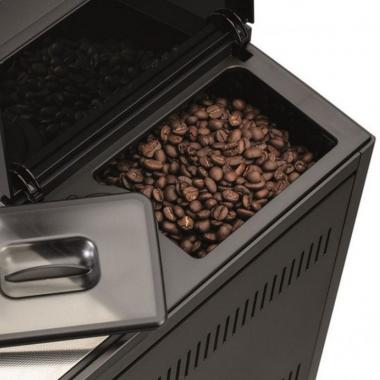 Nivona Кавамашина автоматична CafeRomatica NICR 825, 1465 Вт., резервуар для води 1.8 л., 15 Бар., механ., нірж. сталь.