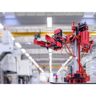 fischertechnik Конструктор STEM Робототехніка в промисловості (Без TXT контролера та акумулятора)
