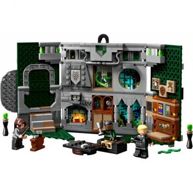 LEGO Harry Potter Slytherin House Banner
