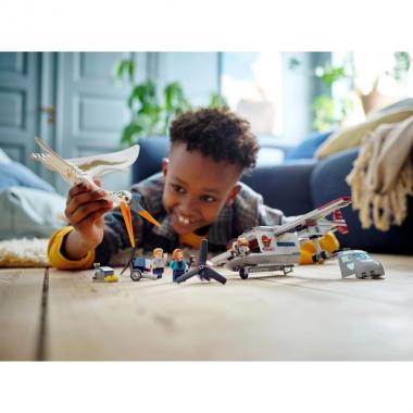 LEGO Конструктор Jurassic World Кетцалькоатль: нападение на самолёт
