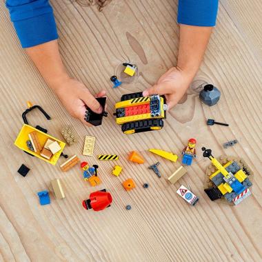 LEGO Конструктор City Будівельний бульдозер 60252