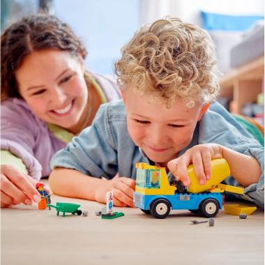LEGO Конструктор City Вантажівка-бетонозмішувач