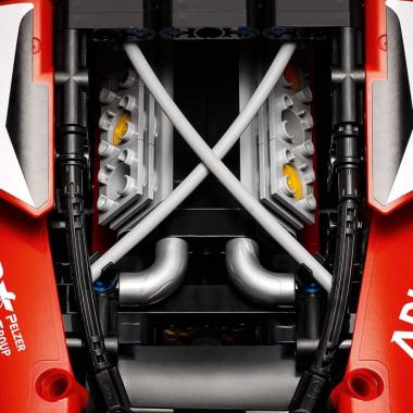 LEGO Конструктор Technic Ferrari 488 GTE “AF Corse #51” 42125