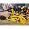 LEGO Конструктор Technic Бульдозер Cat D11 на пульте управления 42131