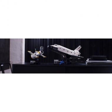 LEGO Конструктор Icons NASA: Космический шаттл Дискавери