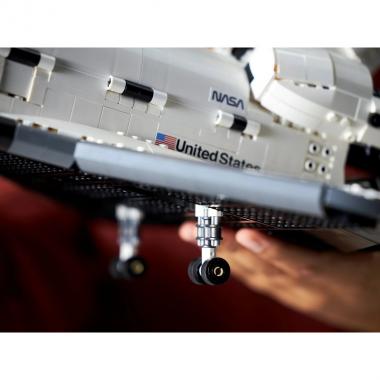 LEGO Конструктор Icons NASA: Космический шаттл Дискавери