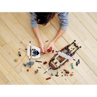 LEGO Creator Pirate Ship