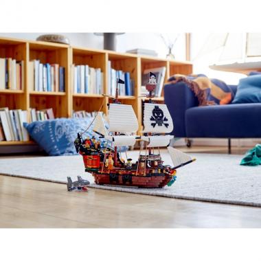 LEGO Creator Pirate Ship