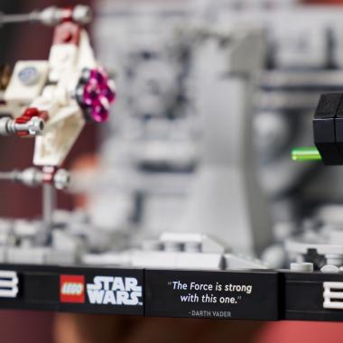 LEGO Star Wars Death Star Trench Run Diorama