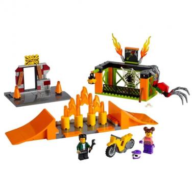 LEGO Конструктор City Парк каскадерів 60293