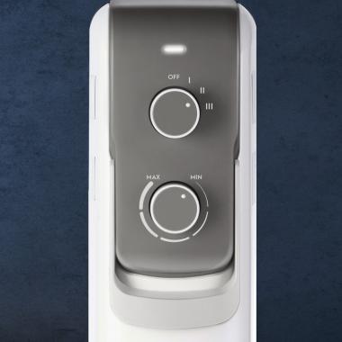 Electrolux Оливний радіатор EOH/M-7221 11 cекцій, 2200 Вт, 27 м2