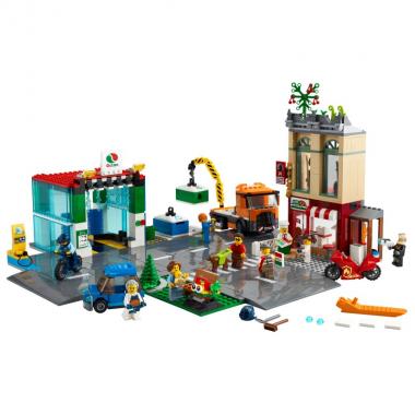 LEGO City Town Center