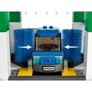 LEGO City Town Center