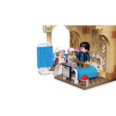LEGO Конструктор Harry Potter TM Больничное крыло Хогвартса 76398