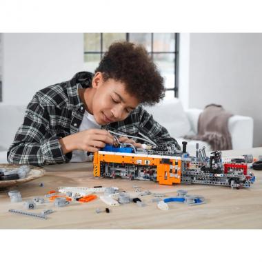 LEGO Конструктор Technic Важкий тягач