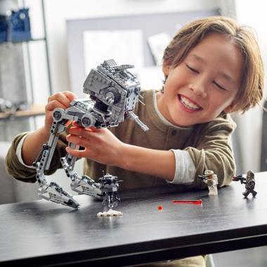 LEGO Конструктор Star Wars AT-ST на Хоті 75322
