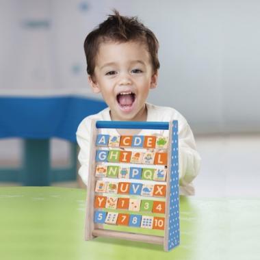 Wonderworld Developing game Board with English letters
