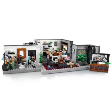 LEGO Конструктор Creator Queer Eye - The Fab 5 Loft 10291