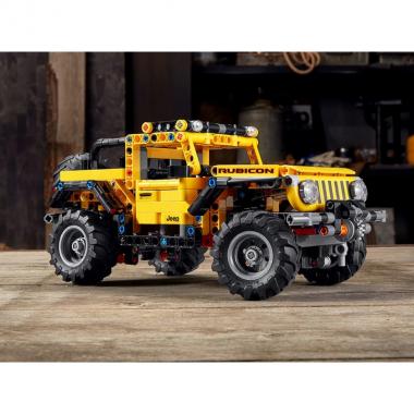 LEGO Конструктор Technic Jeep Wrangler