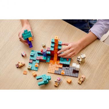LEGO Minecraft The Warped Forest