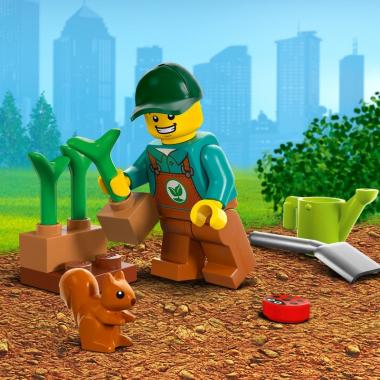LEGO City Park Tractor