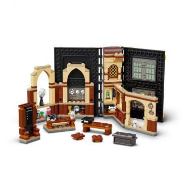 LEGO Конструктор Harry Potter TM Учёба в Хогвартсе: Урок защиты 76397
