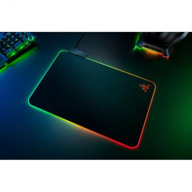 Razer Mouse Pad Firefly V2 RGB M Black (355х255х3mm)