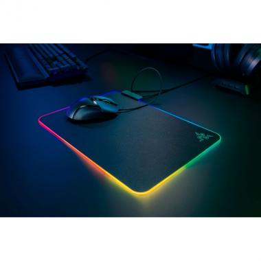 Razer Mouse Pad Firefly V2 RGB M Black (355х255х3mm)
