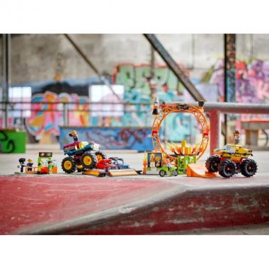 LEGO Конструктор City Арена для шоу каскадёров 60295