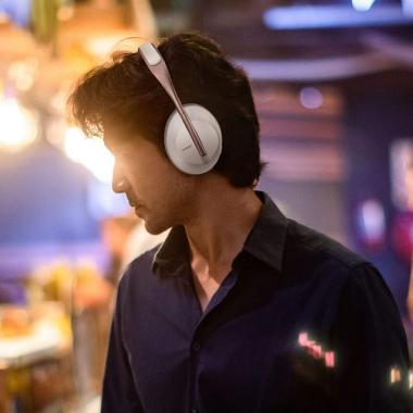 Bose Noise Cancelling Headphones 700[White]
