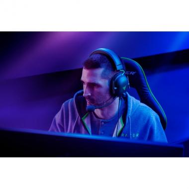 Razer BlackShark V2 - Wired + USB Mic Enhancer, black