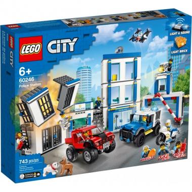 LEGO City Police Station