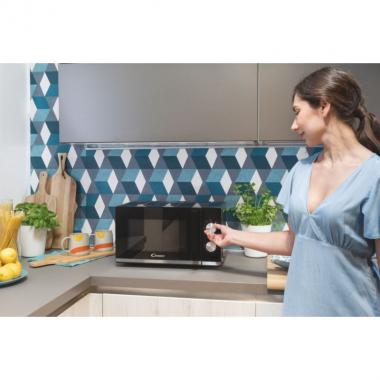 Candy Microwave oven 20L, mechanical control, 700W, black