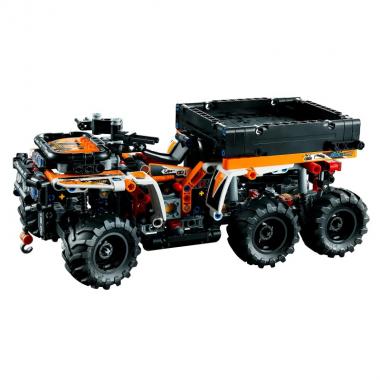 LEGO Конструктор Technic Внедорожный грузовик