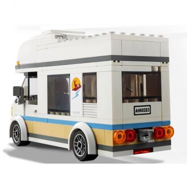LEGO Конструктор City Канікули в будинку на колесах 60283