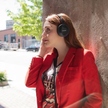 Koss KPH7 Over-Ear Wireless Mic